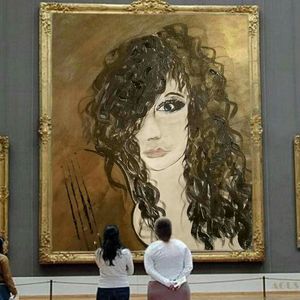 Meet your Posher, Cynthia